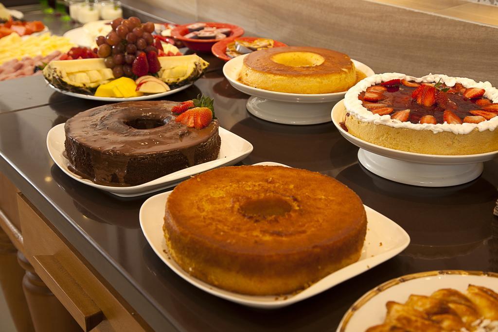 Alves Hotel Marília エクステリア 写真